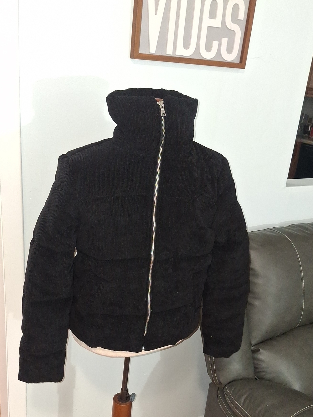 Fashion Nova /Black Puffer Jacket - W Sz Medium - Picture 1 of 7